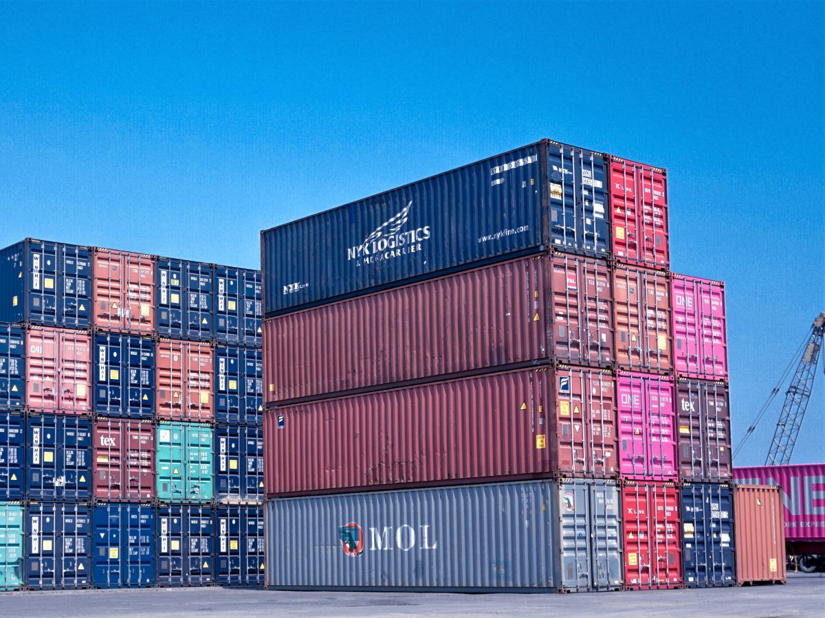 https://www.futurefoodsystems.com.au/wp-content/uploads/2020/07/Containers-on-dock-Semarang-Semarang-City-Central-Java-Indonesia_Credit-Tri-Eptaroka-Mardiana-on-UnSplash_COPY-1200x900.jpg