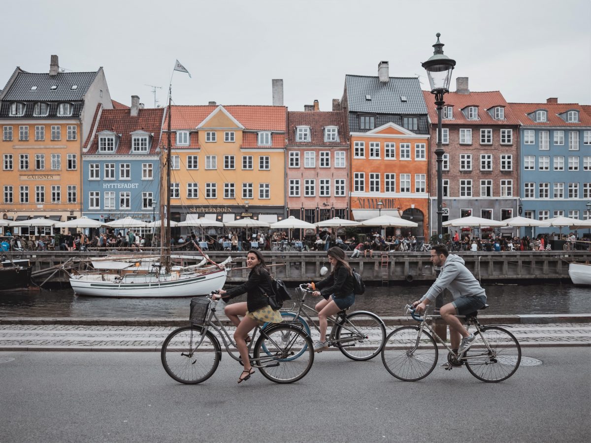 Take time out to tune in to this well-worth-it podcast featuring Greater Sydney Commission’s Roderick Simpson and Roel Plant, Research Director of UTS’s Institute for Sustainable Futures - the first in a series on sustainable cities.  