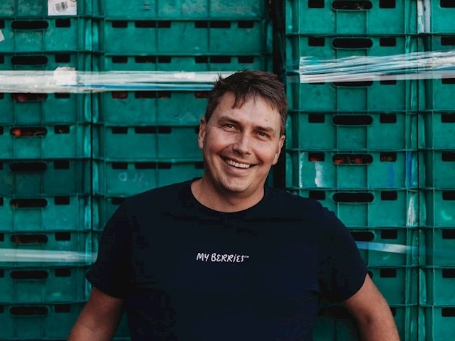 https://www.futurefoodsystems.com.au/wp-content/uploads/2020/10/Aussie-frozen-berry-producer-Stuart-McGruddy-has-been-awarded-a-Hort-Innovation-Churchill-Fellowship_Credit-Hort-Innovation_CROP.jpg