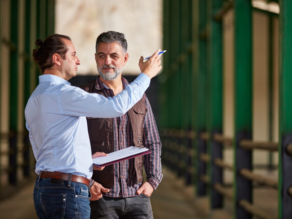 https://www.futurefoodsystems.com.au/wp-content/uploads/2020/10/Members-of-NSW-Farmers-will-have-the-chance-to-participate-in-financial-skills-workshops-and-other-educational-events-through-the-NAB-partnership.-Credit-Shutterstock-1200x900.jpg