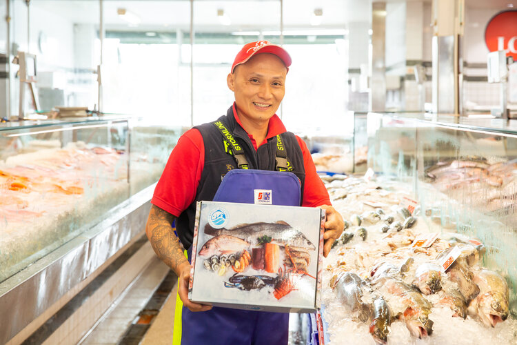 https://www.futurefoodsystems.com.au/wp-content/uploads/2021/01/seafoodbox.jpg