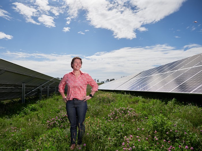 A shared vision for a carbon-neutral Armidale region will soon become reality, thanks to a new partnership between the University of New England, Armidale Regional Council, Business New England and an engaged local community.