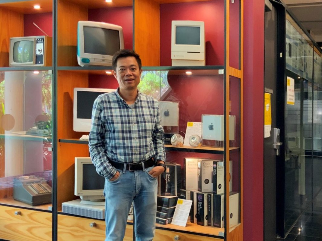 For UNSW Associate Professor and networked embedded sensor expert Wen Hu, automated farms supplying ‘smart cities’ with premium fresh food are the way of the future. And IoT systems are paving the way to this new, networked reality.
