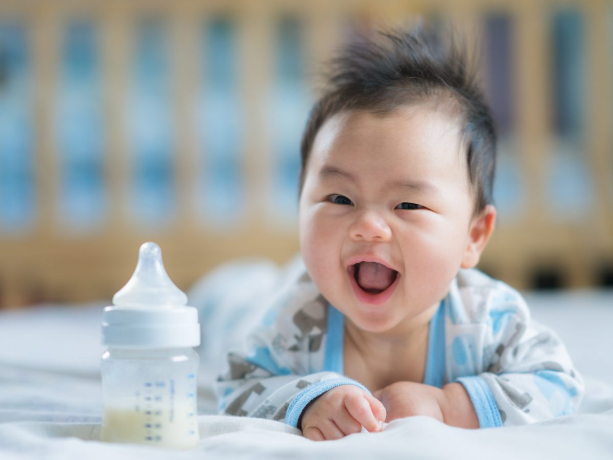 https://www.futurefoodsystems.com.au/wp-content/uploads/2021/06/Asian-infant-with-bottle-of-baby-formula.-Credit-Anek-Soowannaphoom-Shutterstock_666091525_CROP-scaled-1200x900.jpg