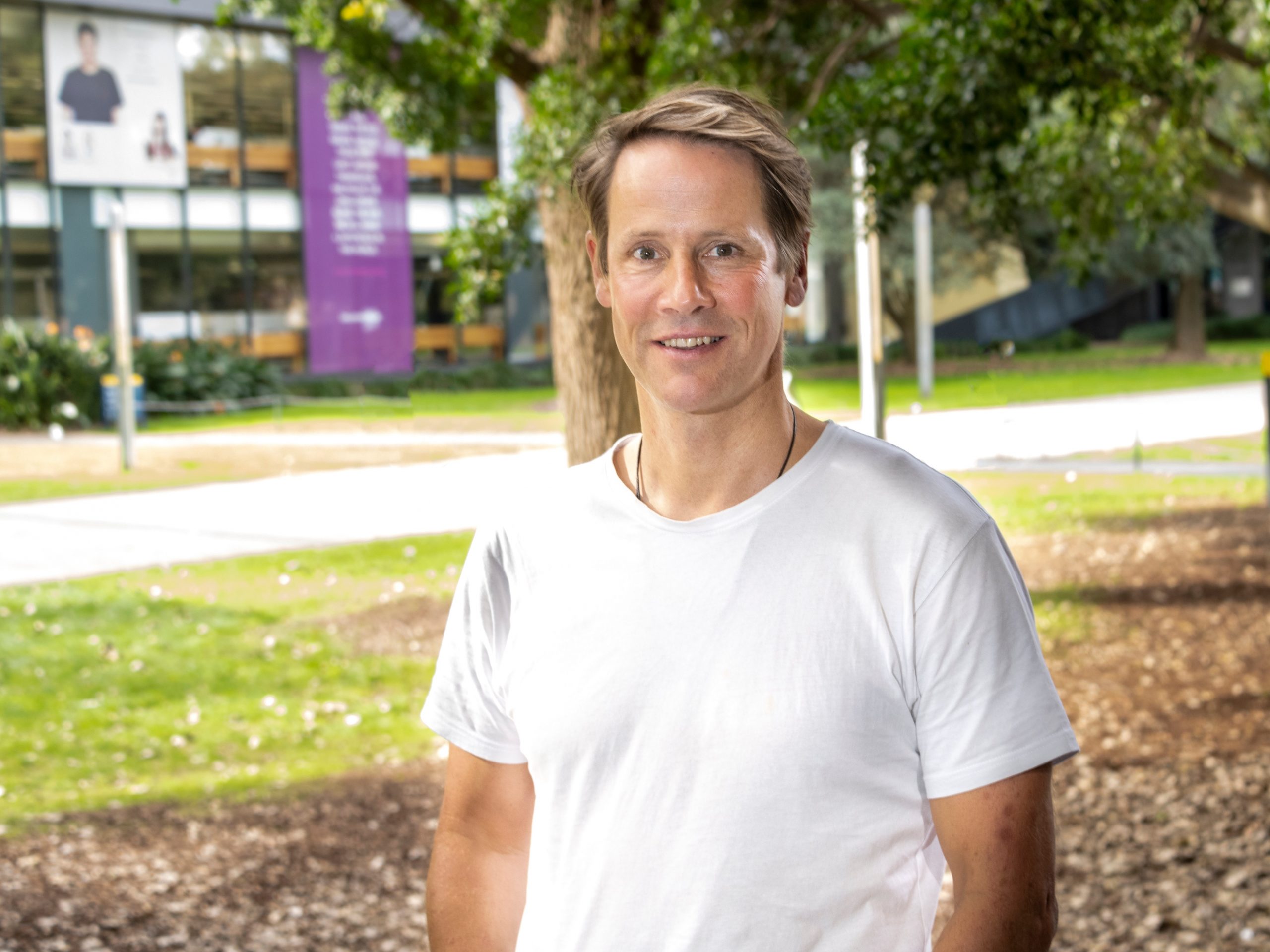 UNSW Engineering Professor Thorsten Trupke has won the internationally coveted IEEE William Cherry Award for outstanding contributions to photovoltaic science and technology. 