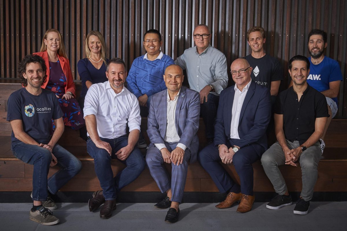 https://www.futurefoodsystems.com.au/wp-content/uploads/2021/07/Beefledger-Smart-trade-hubs-project-team.-Credit-Queensland-University-of-Technology-scaled-1200x798.jpg