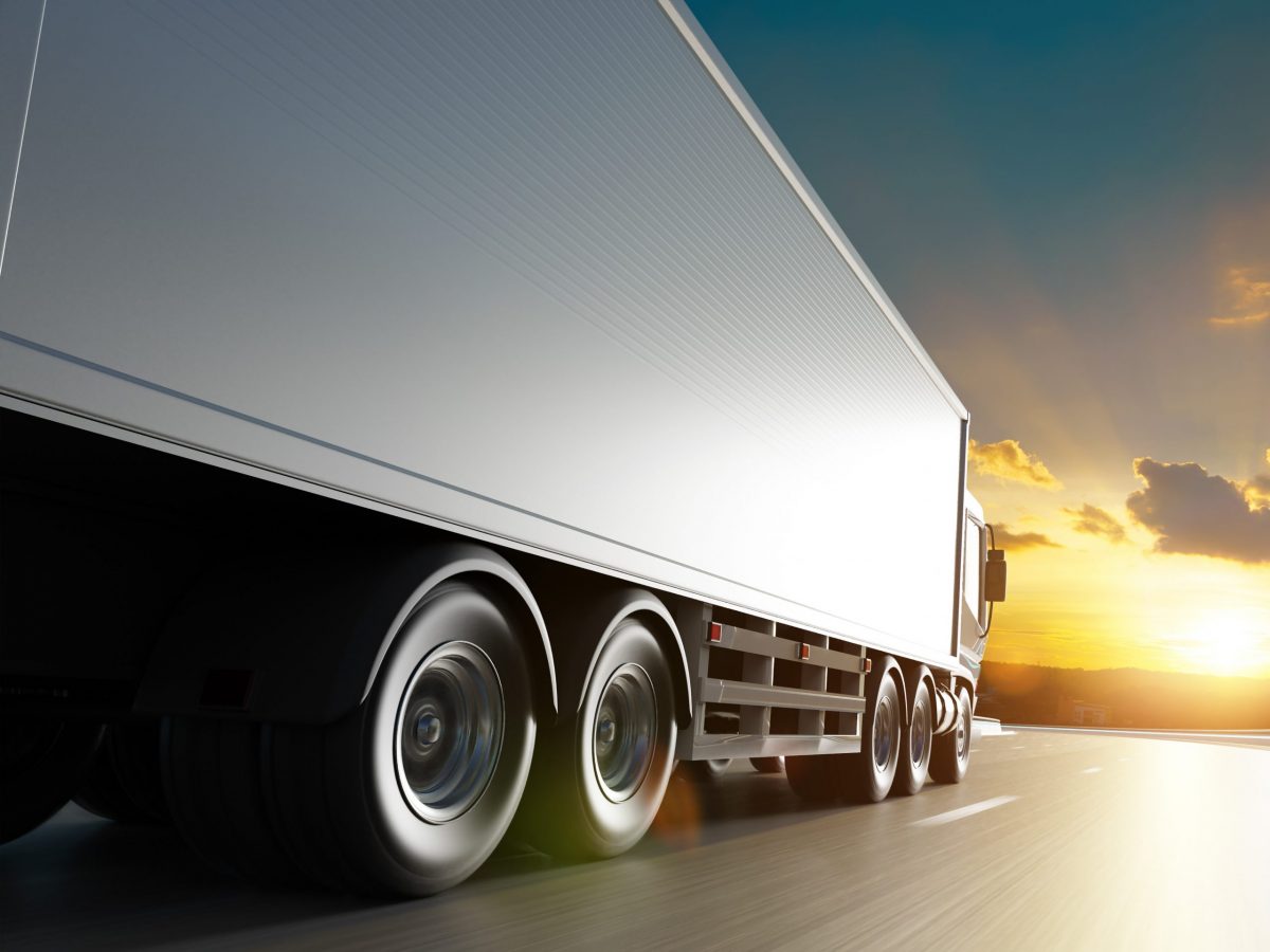 https://www.futurefoodsystems.com.au/wp-content/uploads/2021/07/Freight-transport-driving-into-the-sunset.-Credit-Shutterstock_1857612748_CROP-scaled-1200x900.jpg