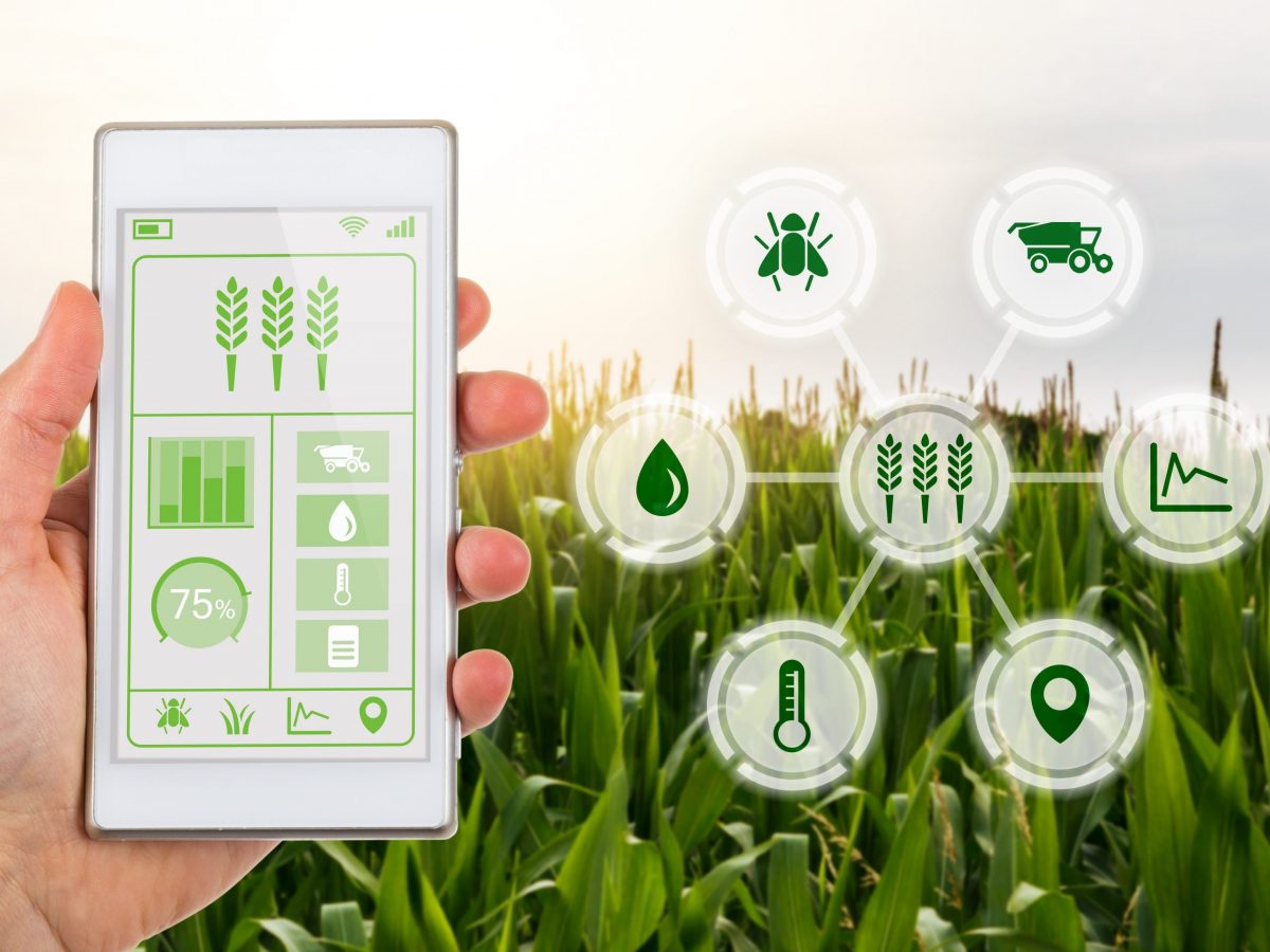 In this free webinar, FIAL’s Mirjana Prica and AgriFutures’ John Harvey will explore cutting-edge technologies boosting agricultural productivity, and consider existing and emerging risks for Australia’s agriculture sector.