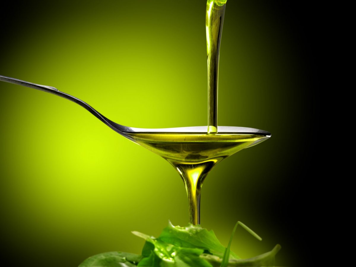 https://www.futurefoodsystems.com.au/wp-content/uploads/2022/02/WA-produces-premium-olive-oil.-Credit-Shutterstock_179258366_CROP-scaled-1200x900.jpg
