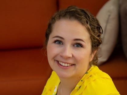 CRC PhD student Charlotte Rowley is working with world-leading scientists at Murdoch University to produce molecular-level profiles of fruit and olive oil that can be used to formulate precision nutrition products and back provenance and health claims.