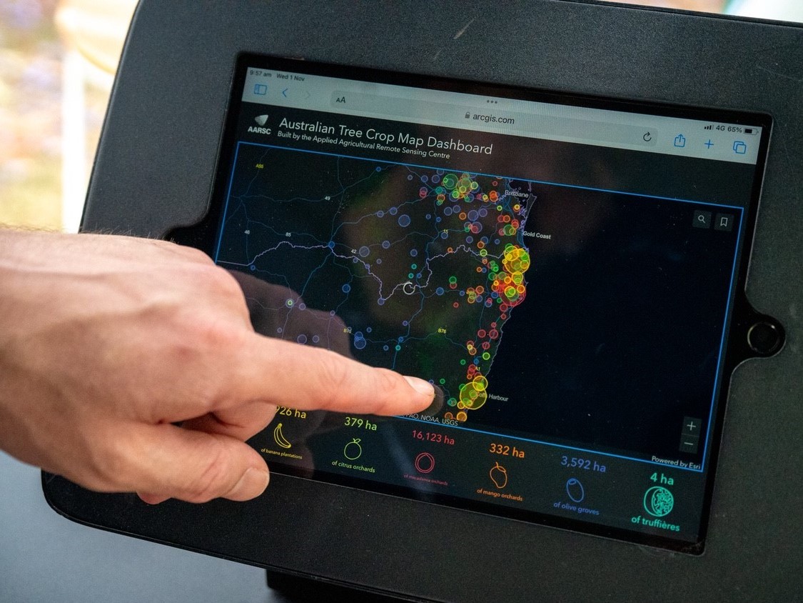 University of New England mapping experts are again teaming with Hort Innovation in a significant collaboration to extend the national tree-crop map.