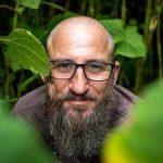 Dr Mark P McHenry